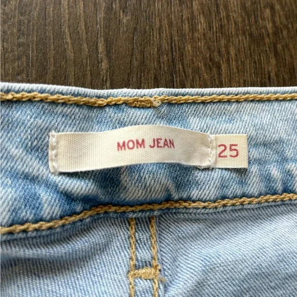 Levi’s Embellished Mom Jeans - Picture 12 of 16